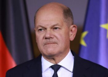 Շոլցը դեկտեմբերի 16-ին Բունդեսթագից վստահության քվե կխնդրի