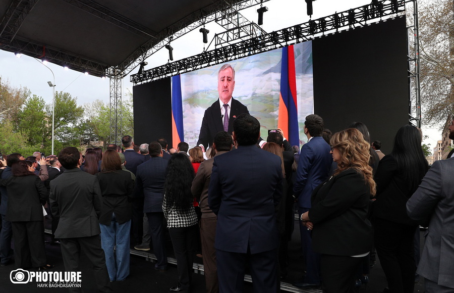 The ‘Strong Armenia’ party has organized a unity rally on Freedom Square of Yerevan, Armenia